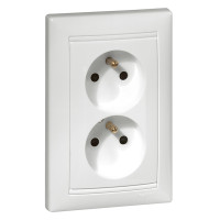 Z�suvka Va-Bi 2x2P+T s clonkami biela 774391